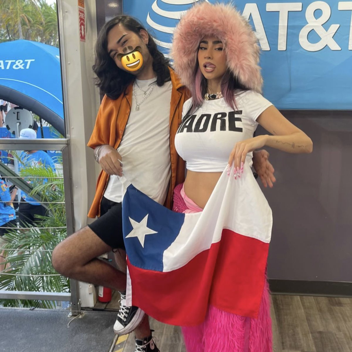 palomachilee's tweet photo. SHE IS PALOMA MAMI 💋🇨🇱 https://t.co/TDMRhNj4XA