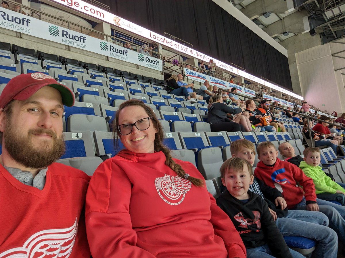 nathanlesley's tweet photo. #LetsGoKomets https://t.co/TpMsmEqrb0