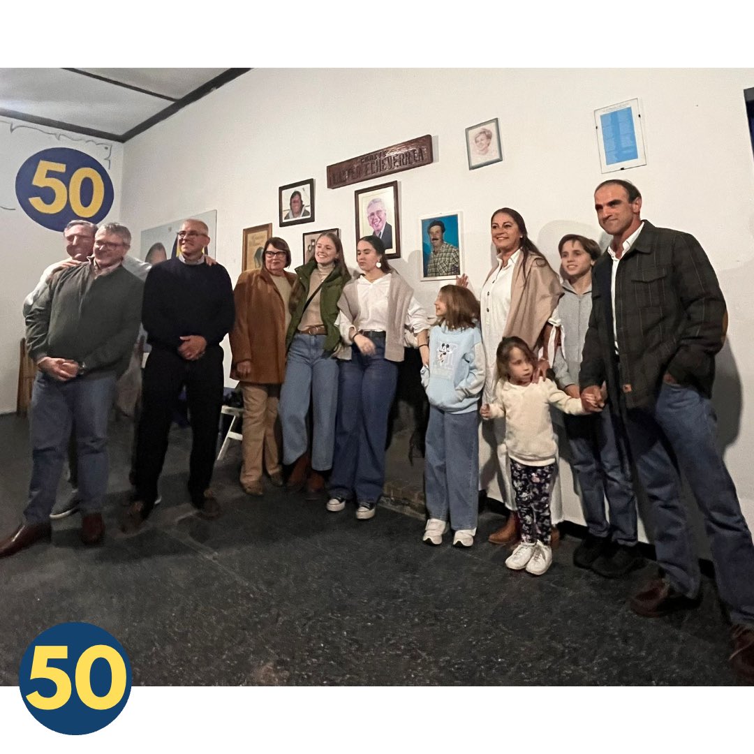 Lista50Flores's tweet photo. En la noche de ayer en nuestro comité cómo estaba previsto se realizó el reconocimiento y justo homenaje a Miguel Alberto Larriera.(Servidor del Partido Nacional, ferviente Edil de la lista 50). https://t.co/2NHXD2CfsB
