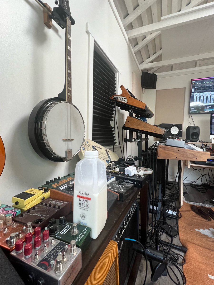 grizfolk's tweet photo. Almost done with new songs https://t.co/7ORVSfOl1b