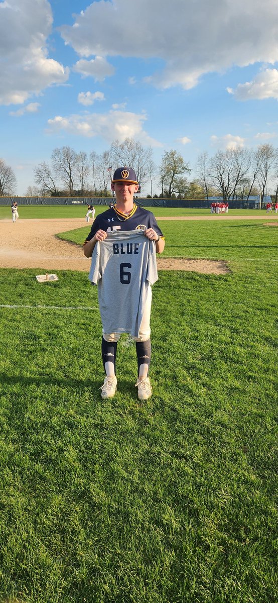 FairfieldBaseb1's tweet photo. Fairfield 6, SB Adams 3
WP: Landon Miller (1-0) 4 IP 5 H 1 R 4K's
Michael Slabaugh 2 for 3  2B 2 RBI 
Cohen Yoder 2 for 4 2B RBI 
Keegan Miller 1 for 1 
Sawyer Ernsberger 1 for 3 RBI 
Donvoan Mast 1 for 1 R SAC 
Record: 6-3 
Player of Game: Donovan Mast! https://t.co/fxb8OofMwQ