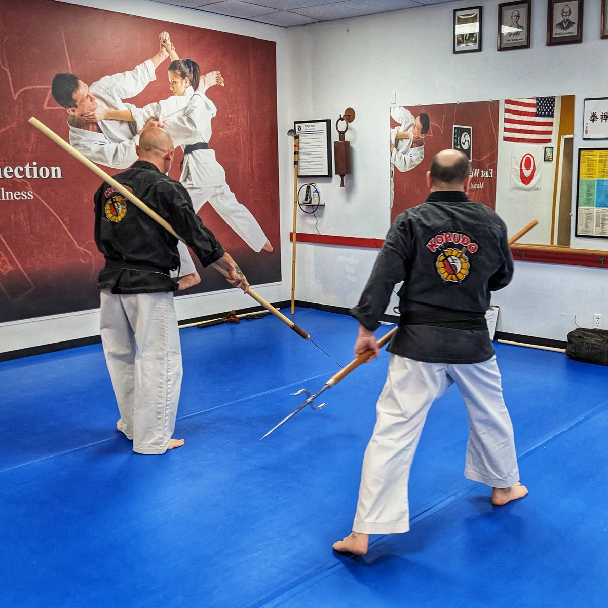 ewcdojo's tweet photo. A few pictures from today's Kobudo class! 

#kobudo #mke #milwaukee #wisconsinmartialarts #halescorners #franklinwi #martialarts https://t.co/YcPx0HAEln