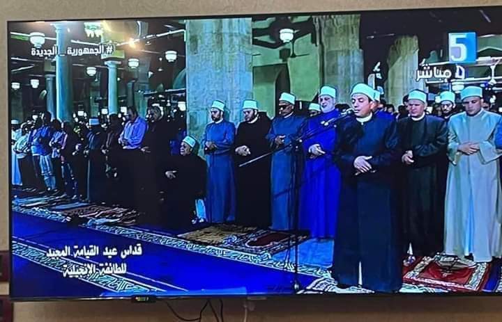 Mostafa_Rezk22's tweet photo. انا بحب الوحده الوطنيه والاخوه اللي بينا وكل حاجه بس هو فيه ايه مصر انتو مشربين بتوع التيليفزيون ايه؟ https://t.co/iaJv4ul6ej