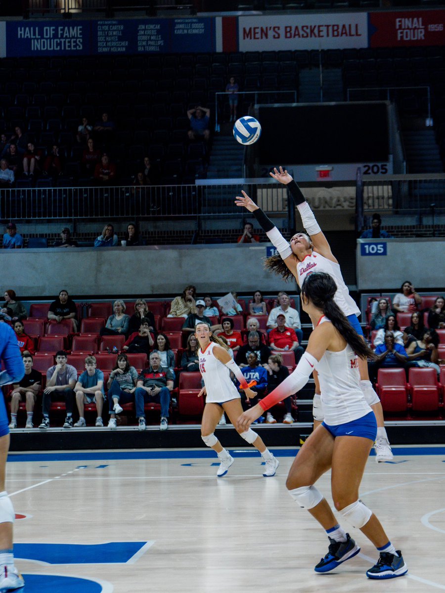 SMU Volleyball on Twitter "Let’s Go 🔥🔥🔥"