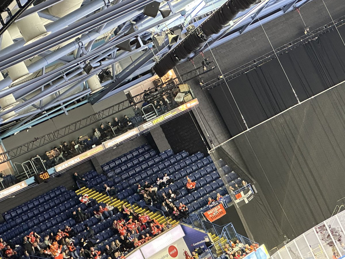 RyRy180's tweet photo. Surely not the same steelers who couldn't sell all there allocation out π€« https://t.co/HuixwCGEJd