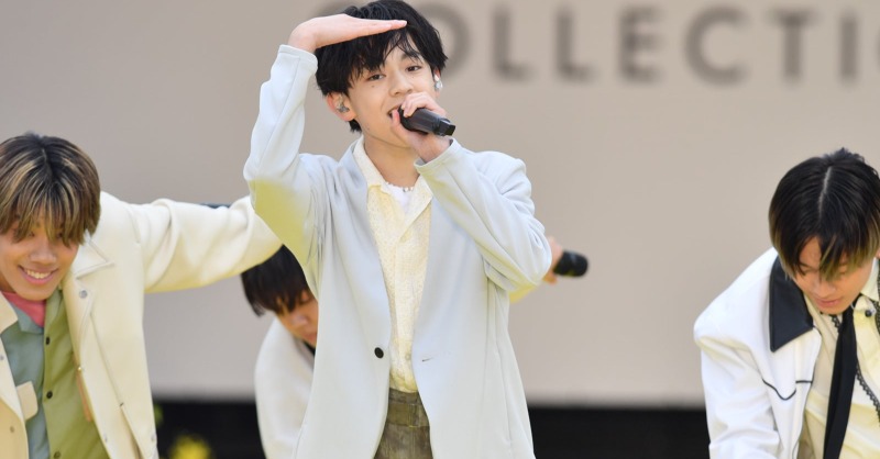 modelpress's tweet photo. 【写真追加📸】

LIL LEAGUE「#神戸コレクション」“雨吹き飛ばす”フレッシュパフォーマンス✨

🍃春全開の装いでシンクロダンス
💃肩組み・ワチャワチャ…仲良しぶり発揮

🔻フォトギャラリー
https://t.co/QVnlPLWHUZ

@LIL_LEAGUE_ @kobe_collection #LILLEAGUE #リルリーグ