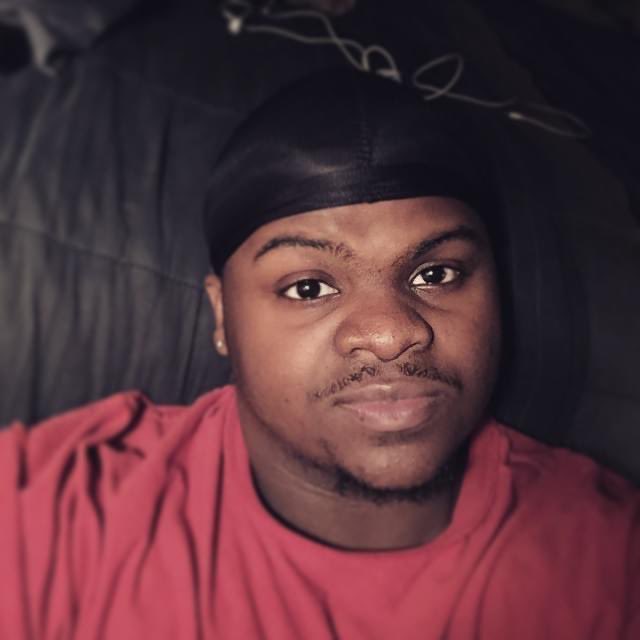 KJaHMuSiC's tweet photo. What did you look like in 2014?

My best friend use to say I looked like a stud 😒 @onlylissa https://t.co/iZHqCUBtNH