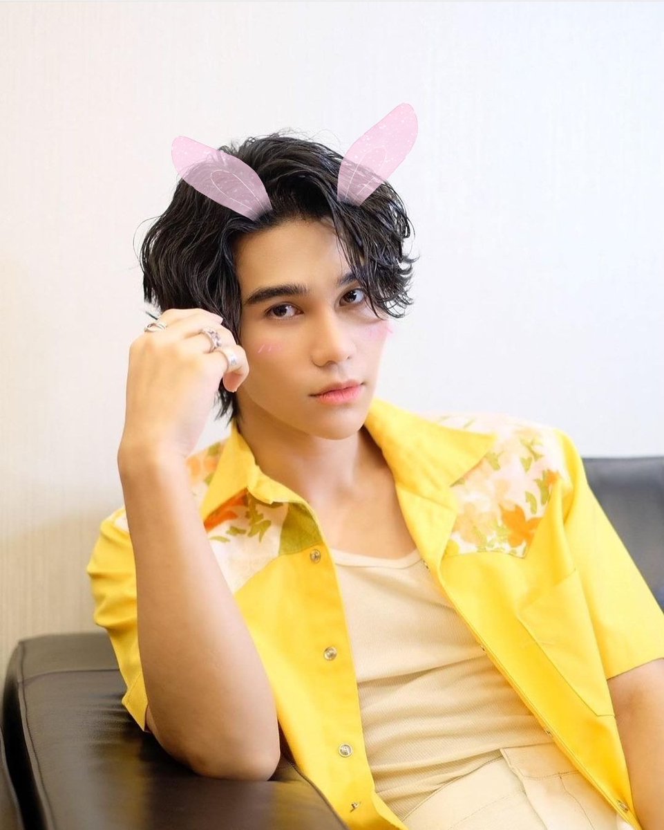 mafandomworld's tweet photo. Cute bunny #JeffSatur https://t.co/Hg1qBNHaDx