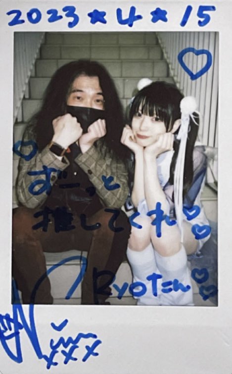 Ryow's tweet photo. 20230415 梅田ZEELA
限定復活scribble scritch

ニーナ・リッチ（@nina_scsc）
姐さん、今度は撮らせてくださいね📷´-

#ニーナとの時間
#スクスク
#scribblescritch https://t.co/fF4bFmkyl5