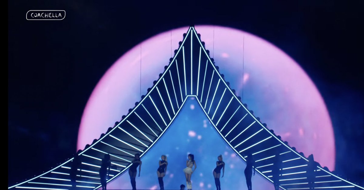 BBU_BLACKPINK's tweet photo. #JENNIE SOLO STAGE “YOU AND ME” 

BLACKPINK COACHELLA HEADLINERS #BLACKPINKatCoachella @BLACKPINK https://t.co/Th30M9jRxW