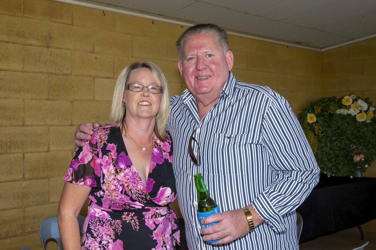 Western Racepix tweet media