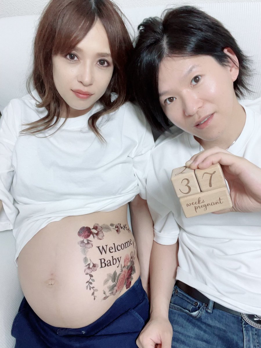 whitefalconyuk's tweet photo. 🤰2023.04.02 (日)🤰

自宅でマタニティフォト②🤰📷

良い記念になりました☺️💫

元気な赤ちゃんが産まれますように👶

#マタニティフォト
#WelcomeBaby
#男の子
#元気な赤ちゃんが産まれますように
#静岡
#掛川 https://t.co/TLXBIQmFqg