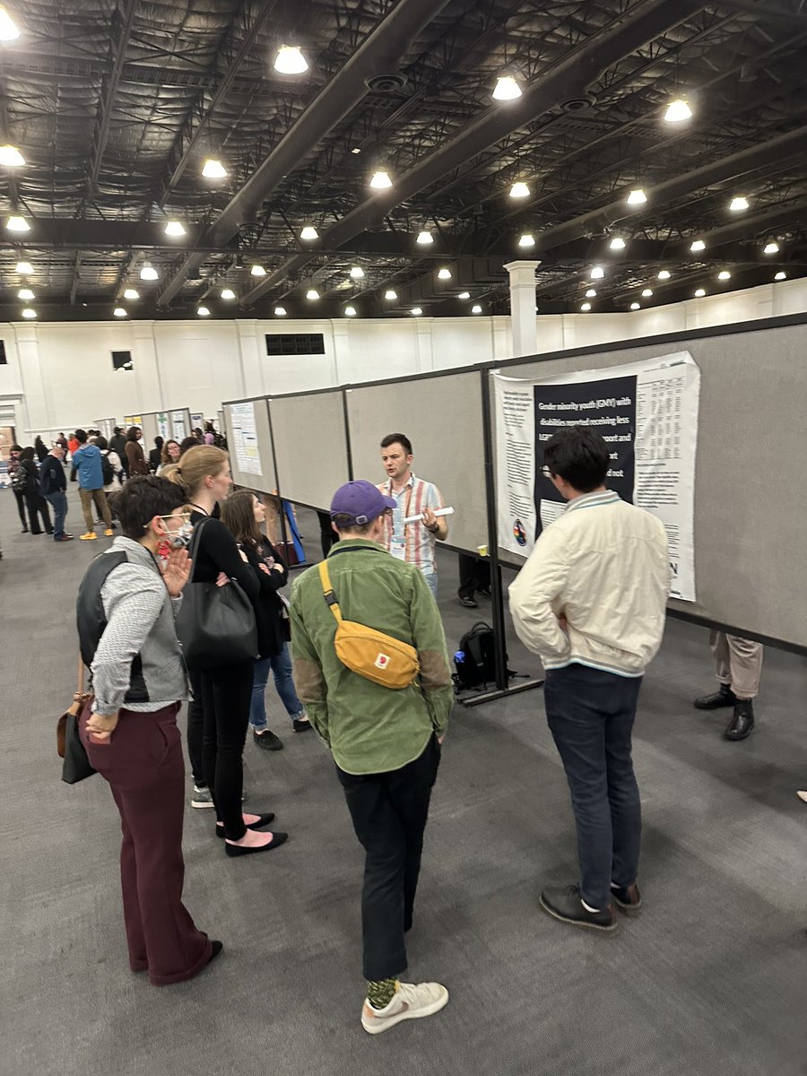 Proud of my PhD students @AntoniaECaba and @benrenley for their great presentations at <a href="/SRAdolescence/">Society for Research on Adolescence</a>!!!