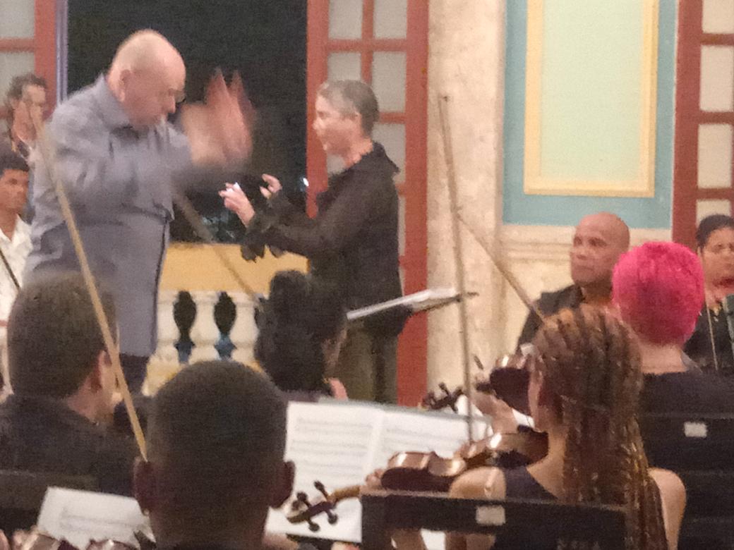 Inolvidable Concierto de la Orq Sinfónica de Villa Clara en Placetas. Agradecimientos a la maestra Irina Toledo, a la soprano Bárbara Llanes y al maestro italiano Enmanuele Pasqualin. Para ellos bendiciones!
