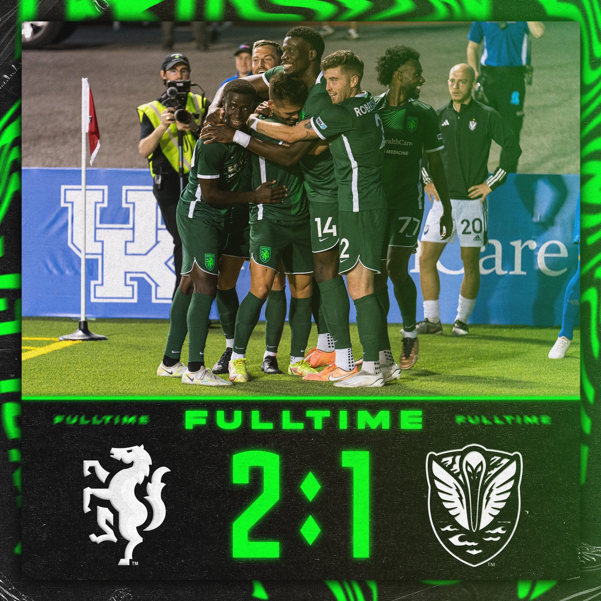FT | FIRST W IN CLUB HISTORY!

2-1 | #LEXvTRM #LexGo💚