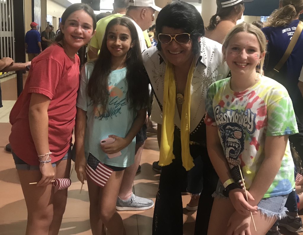 Melissa Quinn tweet media