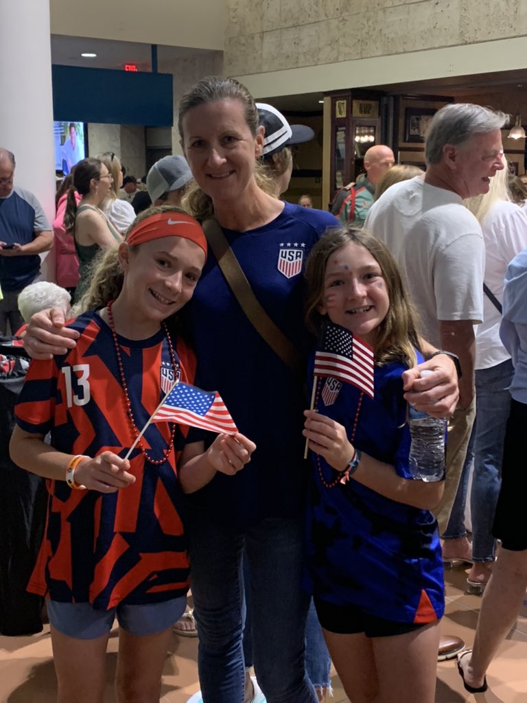 Melissa Quinn tweet media