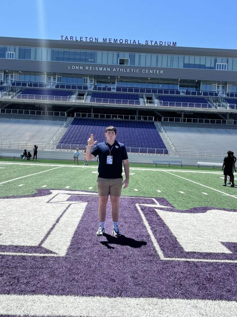 NickHughes57's tweet photo. I had a great day at the @TarletonFB spring game!! Looking forward to being back here! @coachscarey @CHEADTSU @CoachTyroneNix @CoachTMarciano @FBcoachsantiago https://t.co/wolsO2vdv3