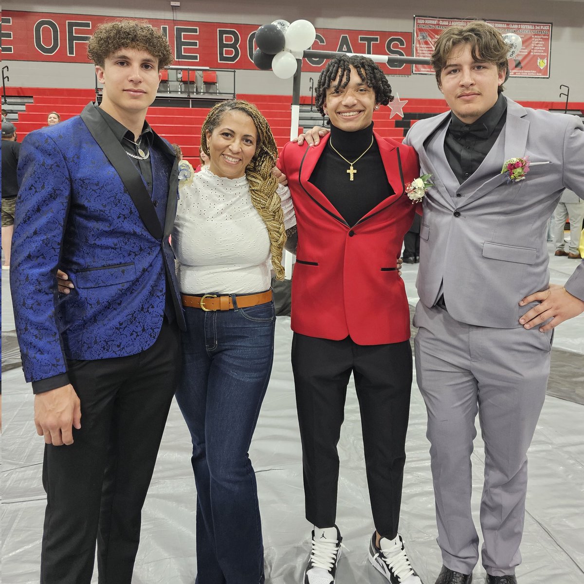 And when I say they mean the 🌎 to me, you can count on that! I am so proud of these young men until my heart could bust. I'll always cheer for them in this life, on/off the field because it's FAMILY OVER EVERYTHING!  #TheseLilCousins