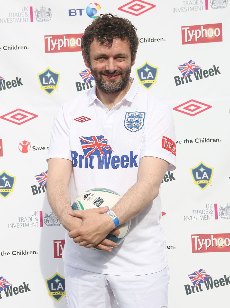 PHOTO OF THE DAY: Michael Sheen at the football match for BritWeek in Los Angeles, 2010 michael-sheen.com/photos/thumbna…
