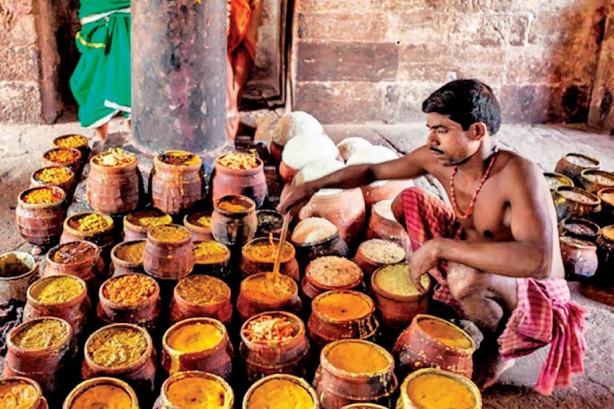 18 things about Mahaprasad of Mahaprabhu Jagannath ji. 1. Mahaprasadam ...