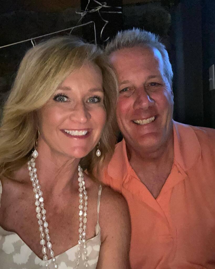 melmeyer2's tweet image. Date night❤️
He’s my everything 💯 instagr.am/p/CrFBy0ZOjoh/