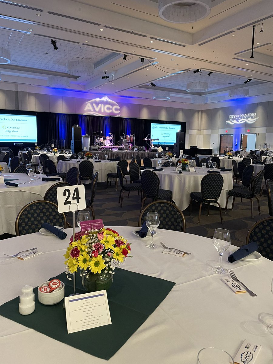 Thank you to <a href="/FortisBC/">FortisBC</a> and <a href="/YoungAndersonBC/">Young Anderson</a> for sponsoring this evening’s banquet