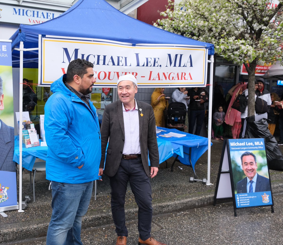 Had a wonderful time with our @SVCPC Team and the @VancouverPD at @KDSRoss’ #Vaisakhi Parade! 

Great to see the #SouthVan community out in full force, reconnecting and bringing our streets to life again. 

Wishing everyone a #HappyVaisakhi!