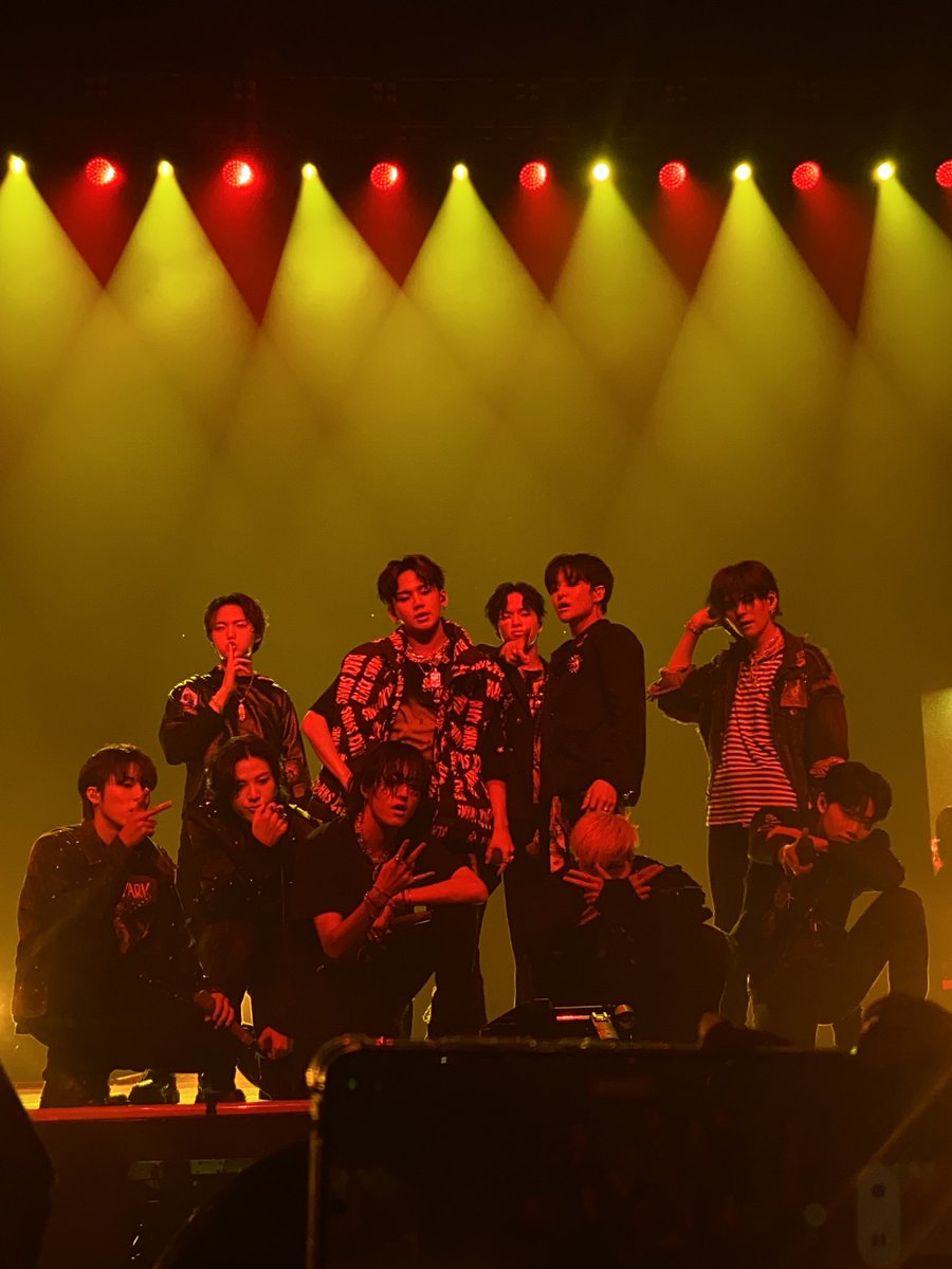 hooniestyles tweet picture