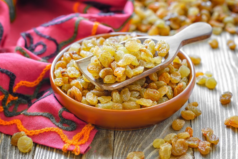 Dünyanın üzüm ve kuru üzüm toplam ticaret hacmi: 10,1 milyar dolar

Dünyanın 5 büyük ithalatçı ülkesi

🇺🇸United States         1.1  milyar dolar
🇩🇪Germany                988 milyon dolar
🇬🇧United Kingdom  837 milyon dolar
🇳🇱Netherlands          814 milyon dolar
🇨🇳China