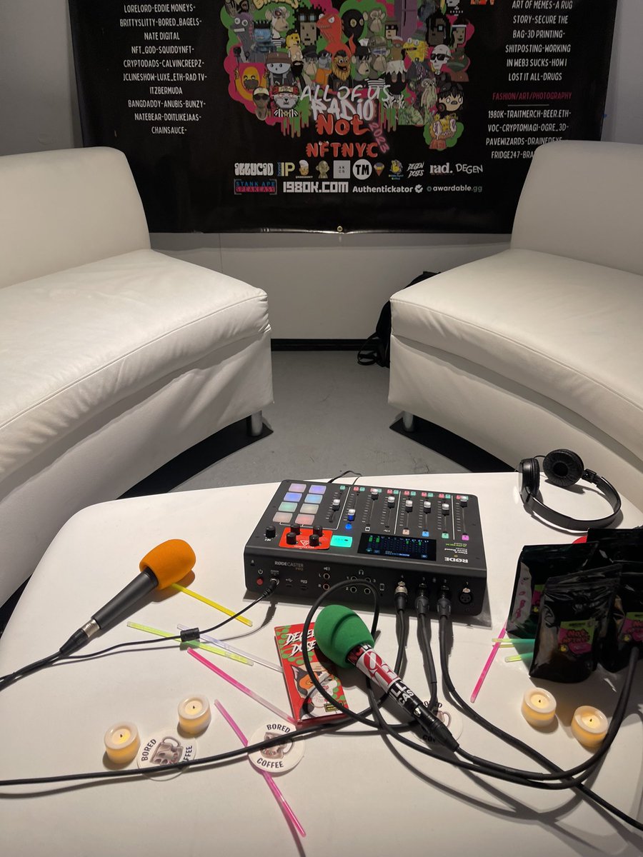 ₿rittany tweet media