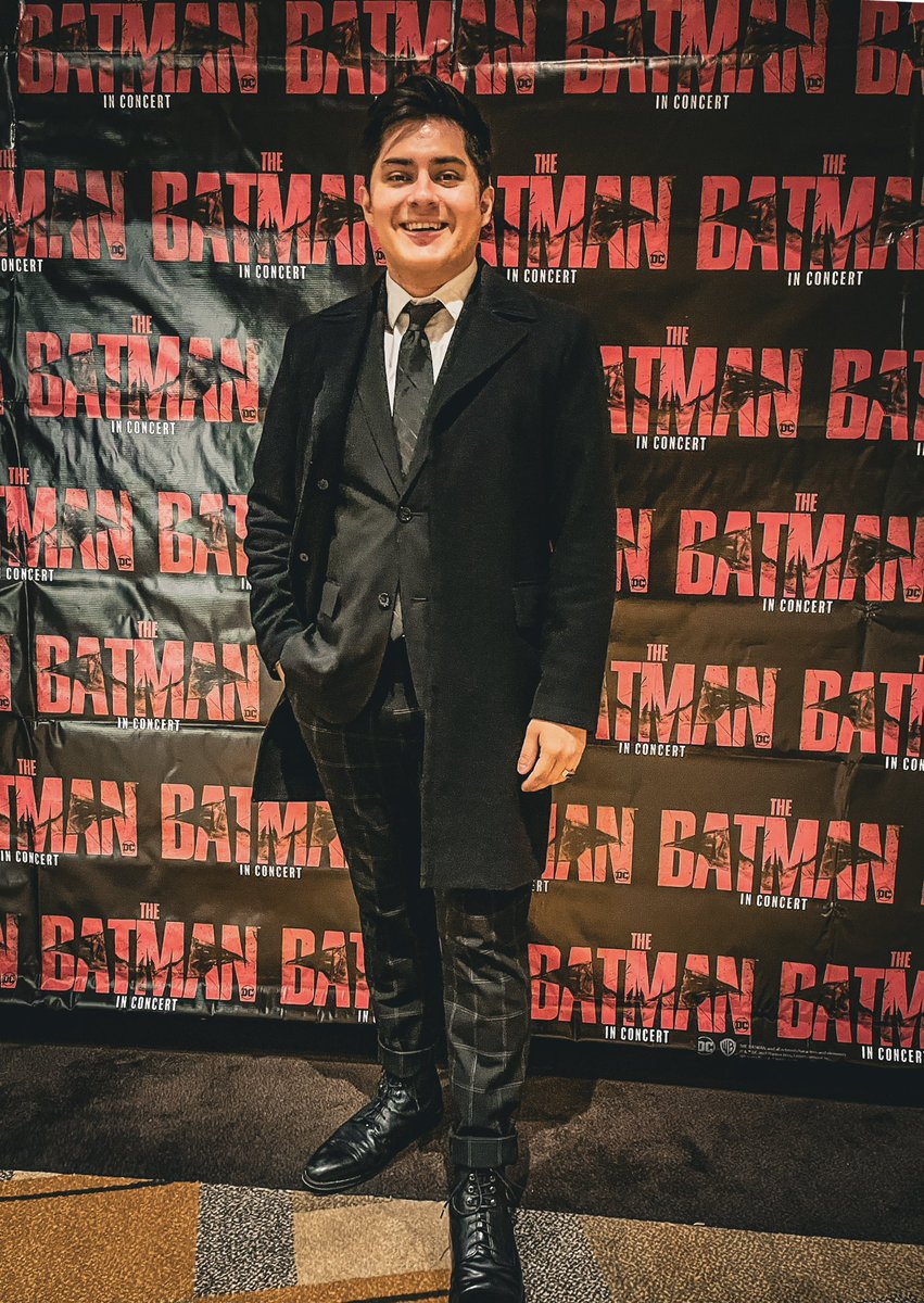 Mister_Alewood's tweet photo. Tonight is probably one of the best in my life 😅🦇 #TheBatmaninConcert #TheBatman https://t.co/jq4VLZQ7Ke