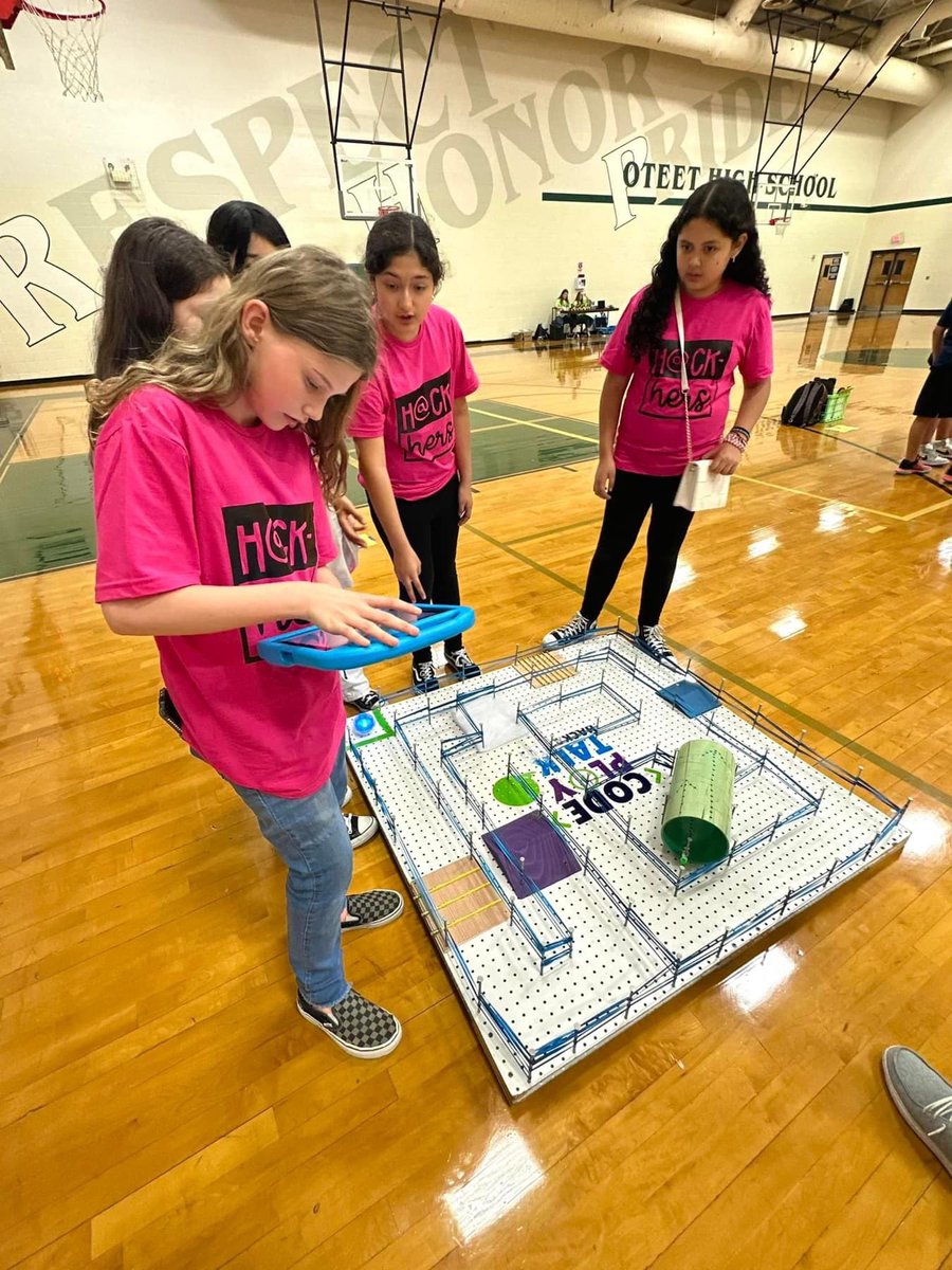 RangeElementary's tweet image. Today, Range’s finest 5th graders competed at MISD’s Code, Play, Talk Hackathon and our girls team, the HackHERS, won FIRST place in the 4-5 Division! Both teams, the HackHERS and Ctrl Alt Elite, rocked it from beginning to end while representing Range’s 3 R’s.@mesquiteisdtx