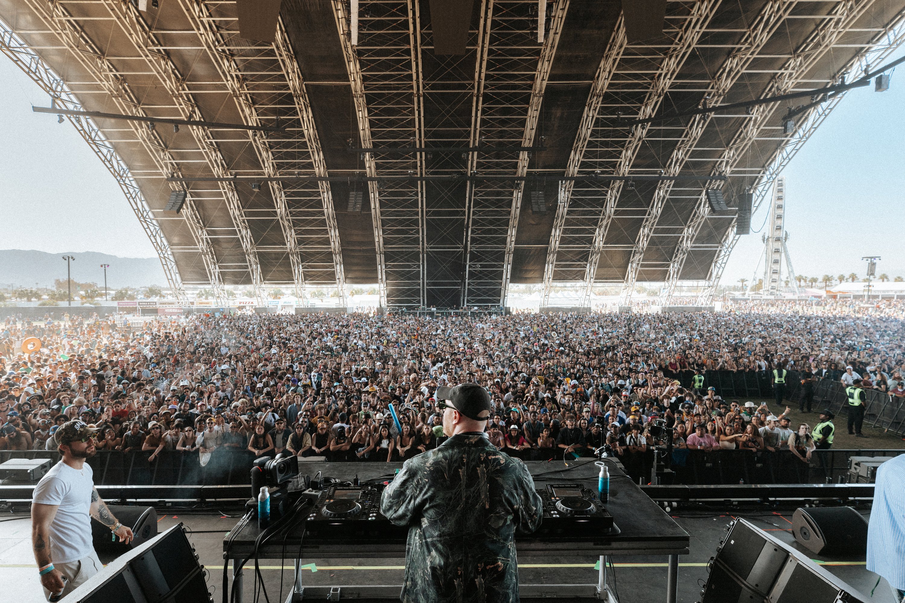 Coachella on Twitter ".kennybeats brought the kenny heat 🔥 https//t