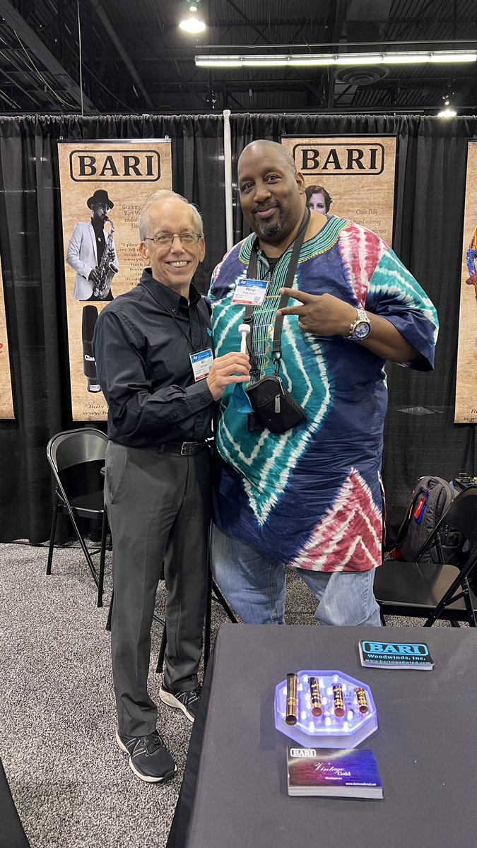 LungTrainers's tweet photo. Always great to connect with our friends, old and new. Thank you for another great #NAMMshow https://t.co/n4VFn396wT