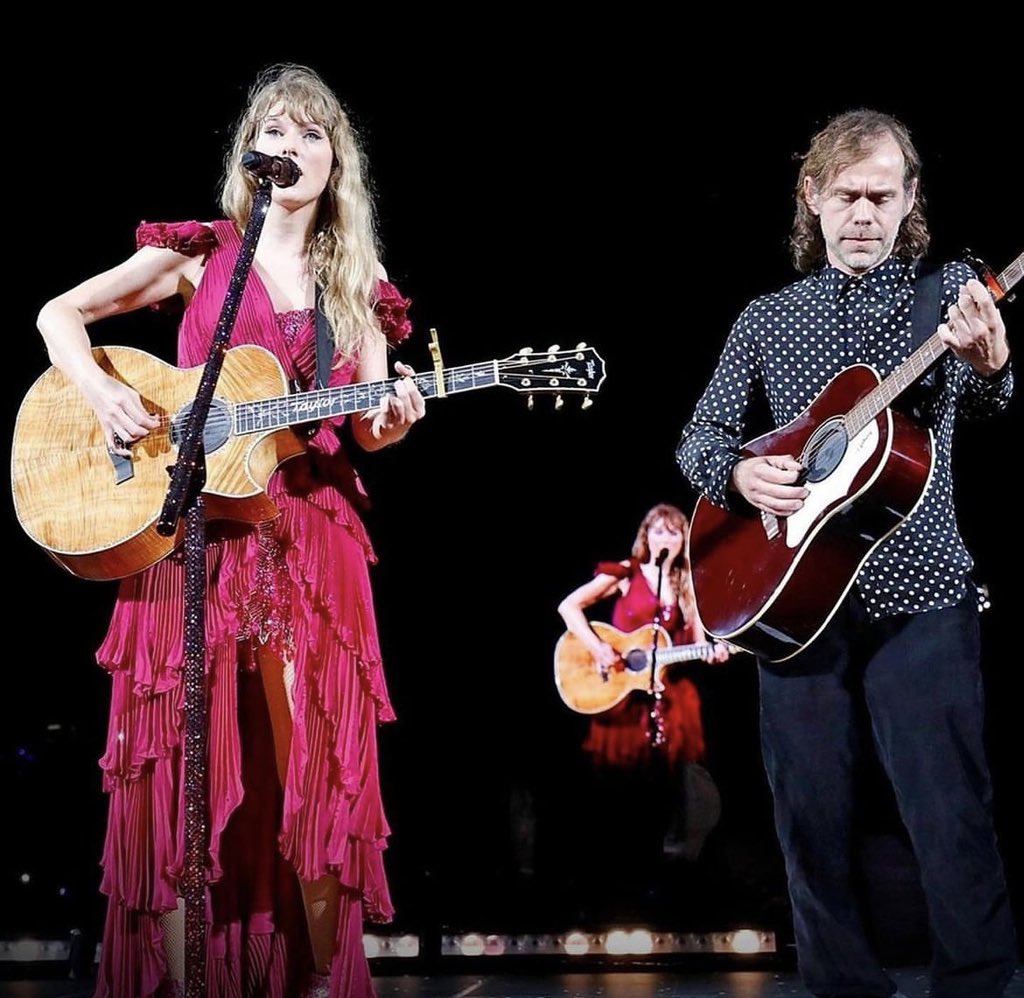 TSwiftNZ's tweet photo. 🎵 | Surprise song one tonight is ‘mad woman’ with @aaron_dessner! #TampaTSTheErasTour https://t.co/GAJxAyZOXl