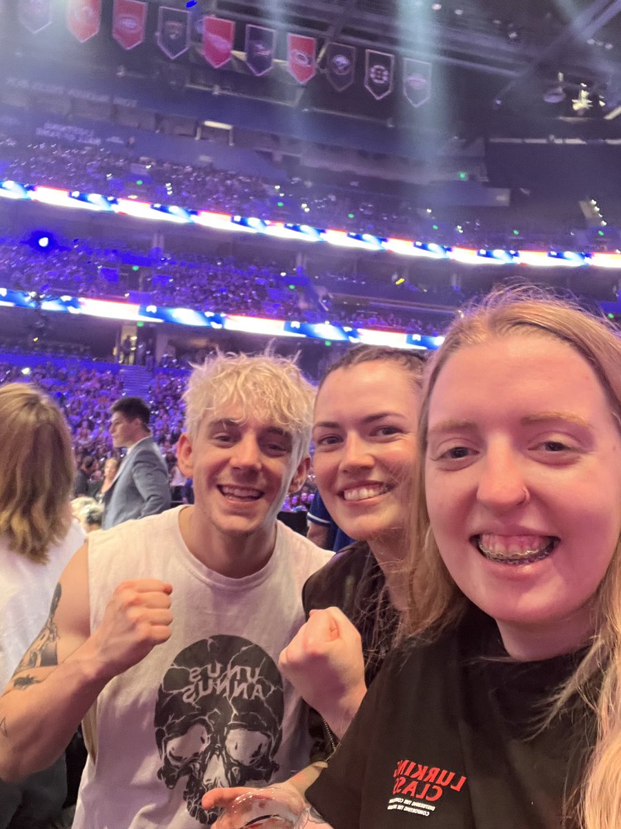 avaloves1's tweet image. Congrats to both ⁦@CrankGameplays⁩ and mika!! Y’all both did amazing! i’m so glad i was able to be apart of it!! love y’all both!! ⁦@TheCreatorClash⁩