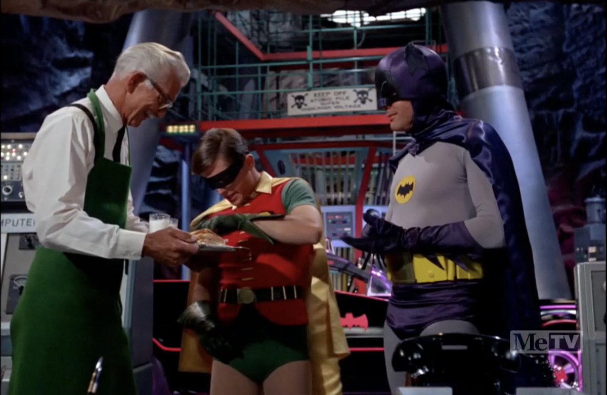 60s_Batman's tweet photo. After a busy day of crimefighting, Bat-cookies and milk just might hit the spot #MeTVBatman https://t.co/tJiseqojAU