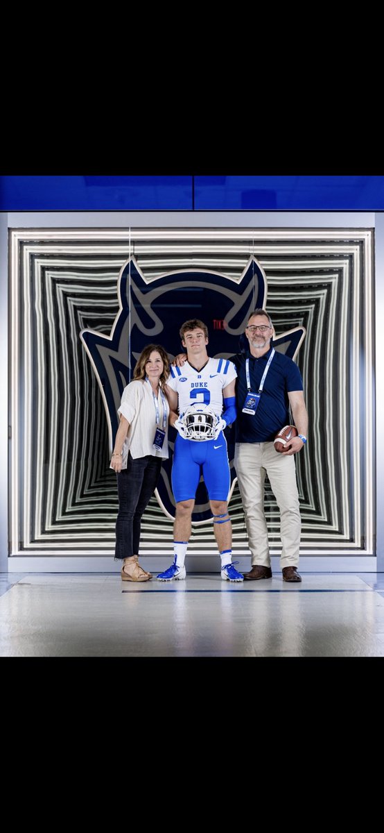 LucasOsada's tweet photo. Had an amazing time @DukeFOOTBALL with my family! I couldn’t have asked for a better experience and atmosphere. Huge thanks to @CoachMikeElko @Coach_Dougherty @CoachKLars @CoachSparber @JazJohnsonDuke and the rest of the staff. I hope to be back in Durham soon! 
#BleedBlue https://t.co/lmcxuPpPAF