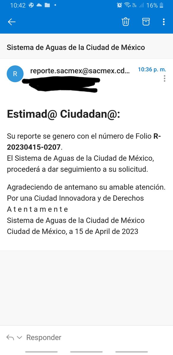 oscar_ker's tweet photo. @K_riHormiga @Claudiashein @TlahuacRenace @SacmexCDMX @SOBSECDMX Mínimo atiendan esta mega fuga de agua, para que recuerden... es en el mismo lugar donde se ha reportado el socavón de Gitana y Océano tantas veces y que solo lo rellenan con arena y mientras hundiéndose cada día presentando un peligro para todos los olvidados de la zona oriente https://t.co/Z7R2iLHVbC