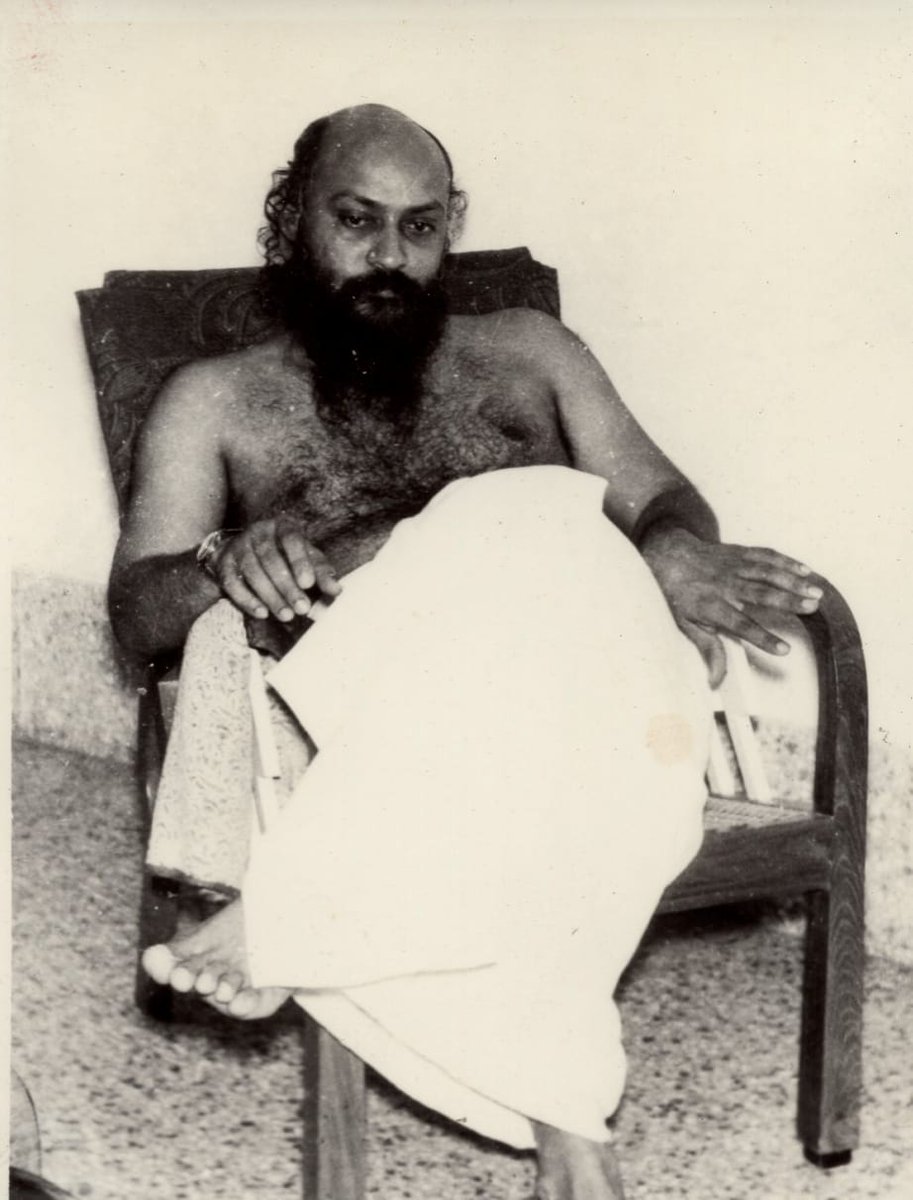 NeelamChhatbar's tweet photo. We don't want Copyright
OshoBook,Osho Mala,Osho photo's 
#SaveOshoLegacy
@PMOIndia 
@CMOfficeUP
@HMOIndia 
@India_NHRC 
@ABPNews https://t.co/VDRWuXoUtK