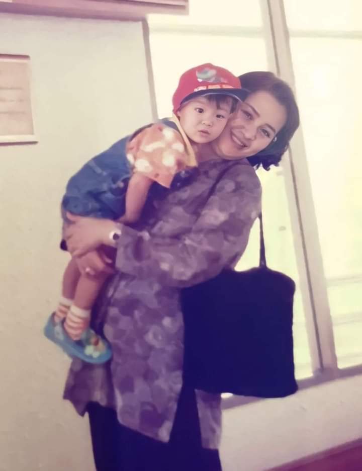 Las nuevas reglas

Dar like primero después rt ... vamos 

SAINT 25TH HBDMUMU
#25thSAINTDay

Hermoso bebé Saint, junto a su familia 🤗♥️♥️♥️#MingEr #Saint_sup #SaintLoversLat