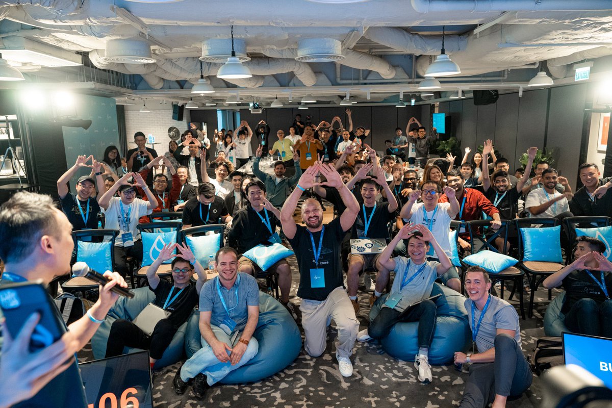 Happy to meet so many talents at #SuiBuilderHouse Hong Kong🍻. The Mainnet is on the way. Let’s make it big! 🐳

<a href="/martian_wallet/">Martian</a> <a href="/TypusFinance/">Typus Finance</a> <a href="/suiet_wallet/">Suiet | Sui Wallet</a> <a href="/Suia2023/">Suia</a> <a href="/Scallop_io/">Scallop</a> <a href="/MoveBit_/">MoveBit</a>
