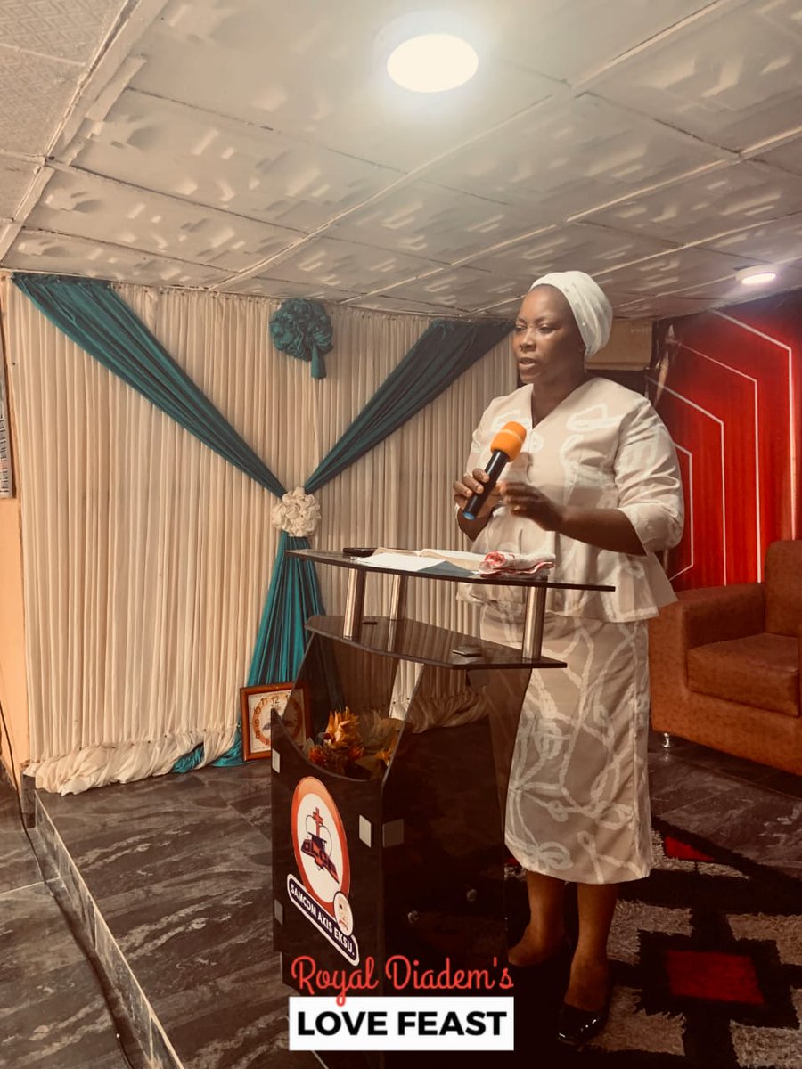 DLCFSAMCOM's tweet photo. It was about Love Love Love!!! ππππ
It was a great moment celebrating Love with the Sisters in the Kingdom. π₯°
#LoveFeast #Eksu #SistersInChrist #ChristLove #SAMCOM
#DLconversations #DLCFSAMCOM #Dlcfeksu #DLconversation https://t.co/TMkI4WYjyA