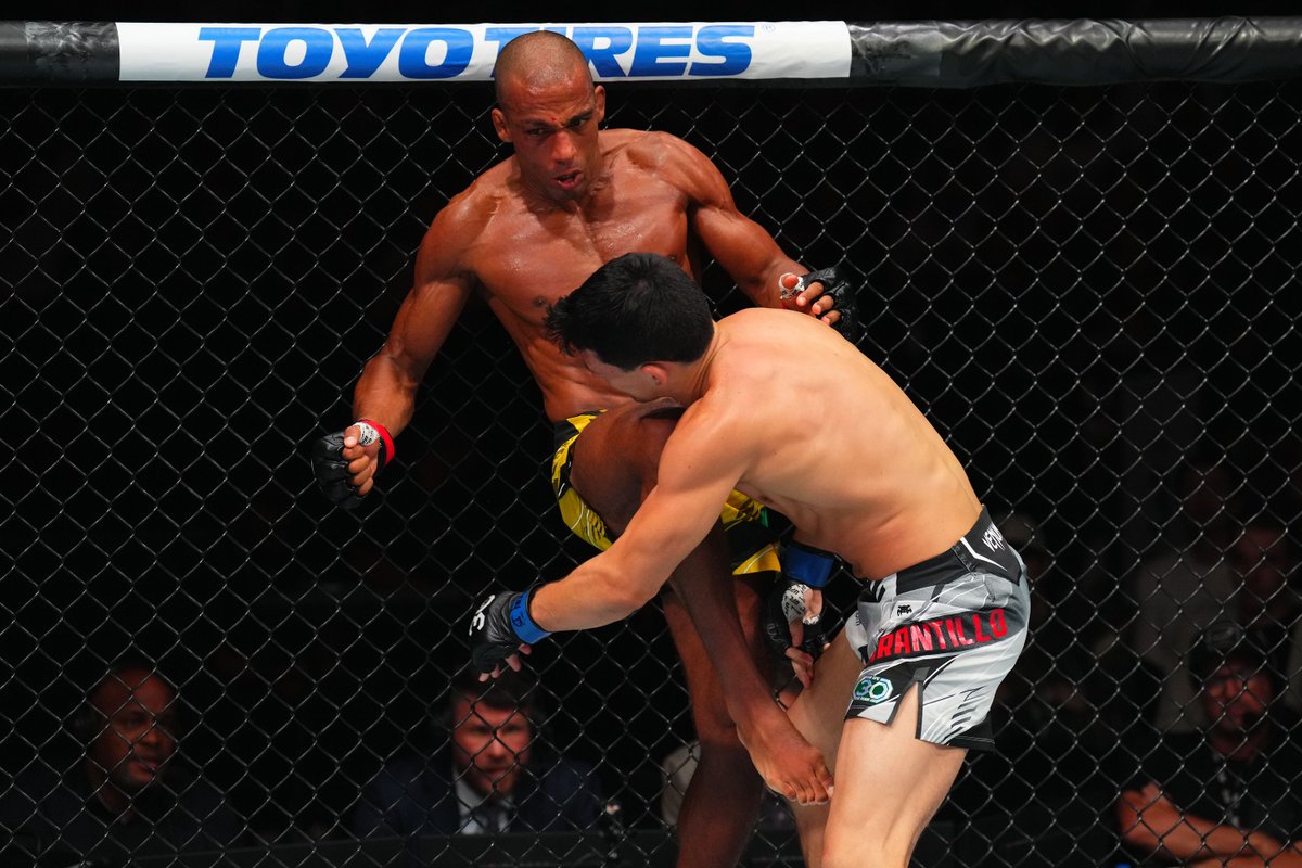 on Twitter "UFC Kansas City video Edson Barboza