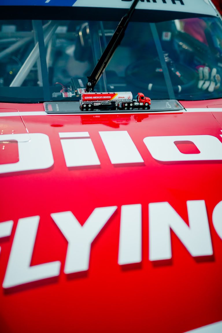 Sammy Smith tweet media