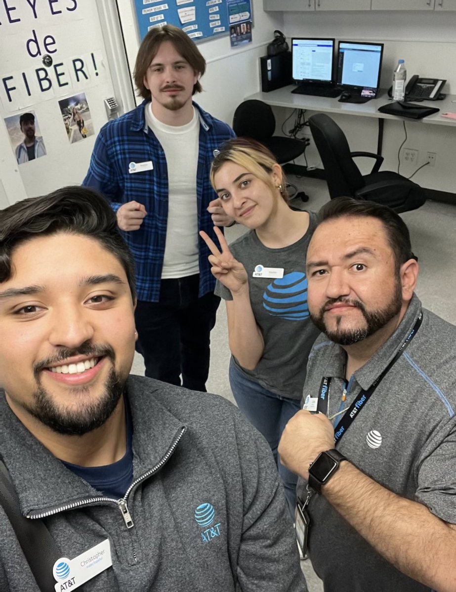 ChrisATTMing's tweet photo. Shoutout to @JuanCeja661 for taking us out and getting the job done! 
Congratulations to Kaytlin coming in with 2 Fiber! 🙌🏻
FIBER 300✅
FIBER 500✅
2 VGA’s next 🆙 and protection ✅

Congratulations to Myself coming in with 4 VGAS!!!  All next up with PA 
📲 we had. Great job 👏🏼 https://t.co/MxcN005Lh4