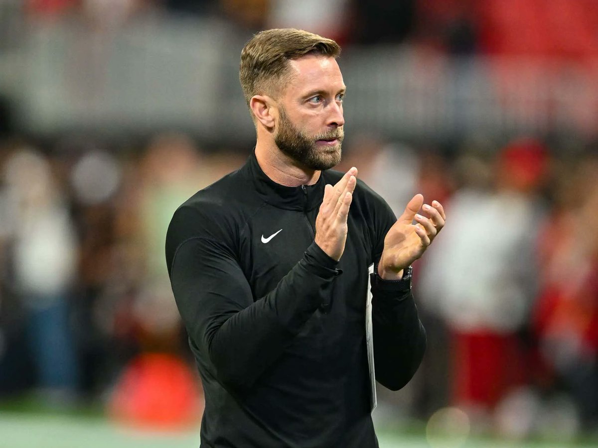 barstoolsports's tweet image. Kliff Kingsbury Joining USC's Staff Is Such A Hilarious Move On So Many Different Levels barstoolsports.com/blog/3463022/k…