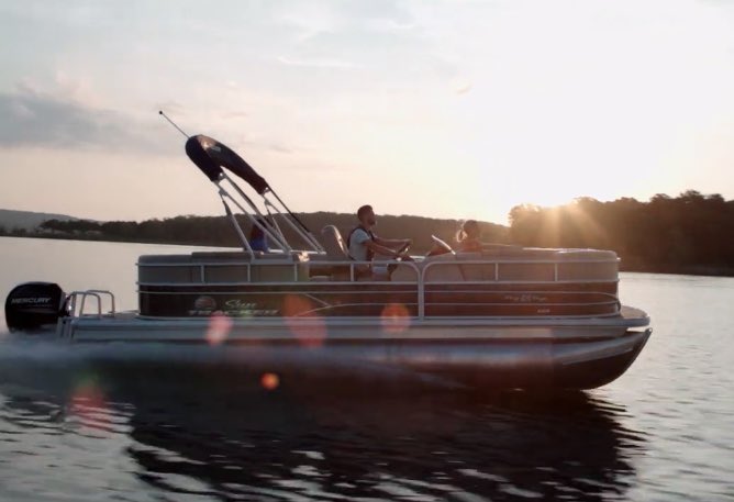 BassBoatjapan's tweet photo. 🚤ボートスイミングにぴったり🏊
SUN TRACKER
🌟ボートの色々な場所から
乗り降りしやすいので
小さなお子様でも安心👶
詳しくはこちら
👇 👇 👇
【 https://t.co/kcXR6pE6Y2 】をクリック
#サントラッカーボート正規代理店
#suntrackerboat #suntracker
#サントラッカー https://t.co/Ql0CLjGDib
