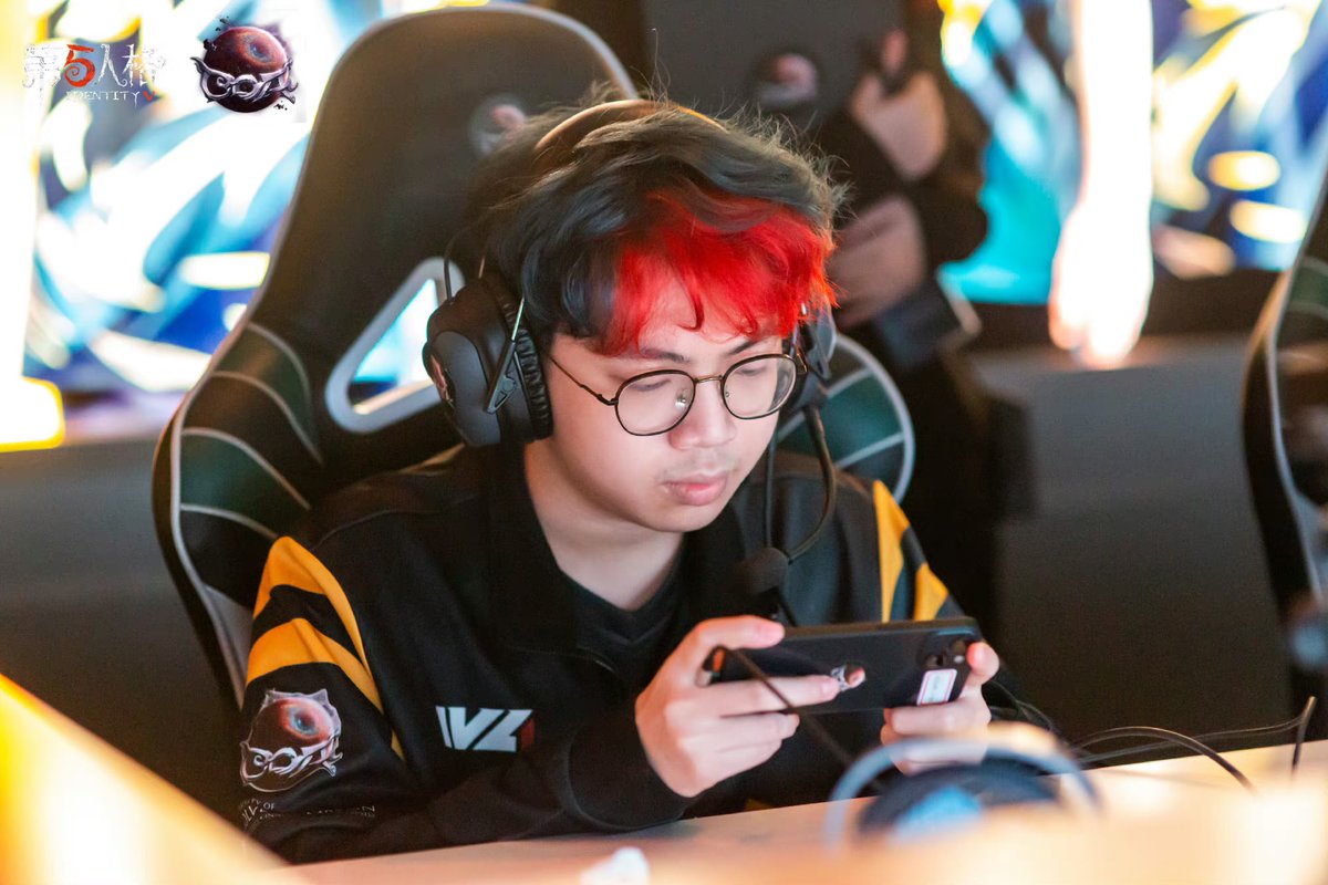 WolvesIDV_Intl's tweet photo. 📸 Pictures of #Wolves_lion from yesterday's match taken and posted by 第五人格那点事 on Weibo 😍

#Wolves_COAVI 

(1/3) https://t.co/Oa2o33X1nA